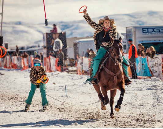 The glitter GiddyUP girls